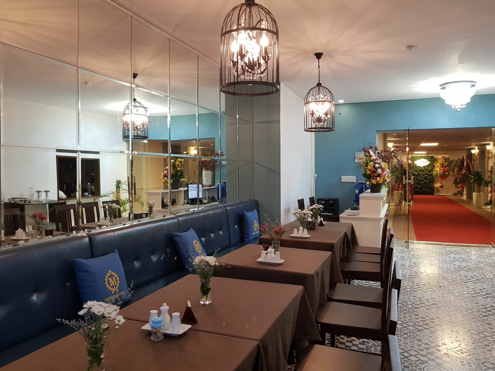 Maro Hotel На Транг Екстериор снимка