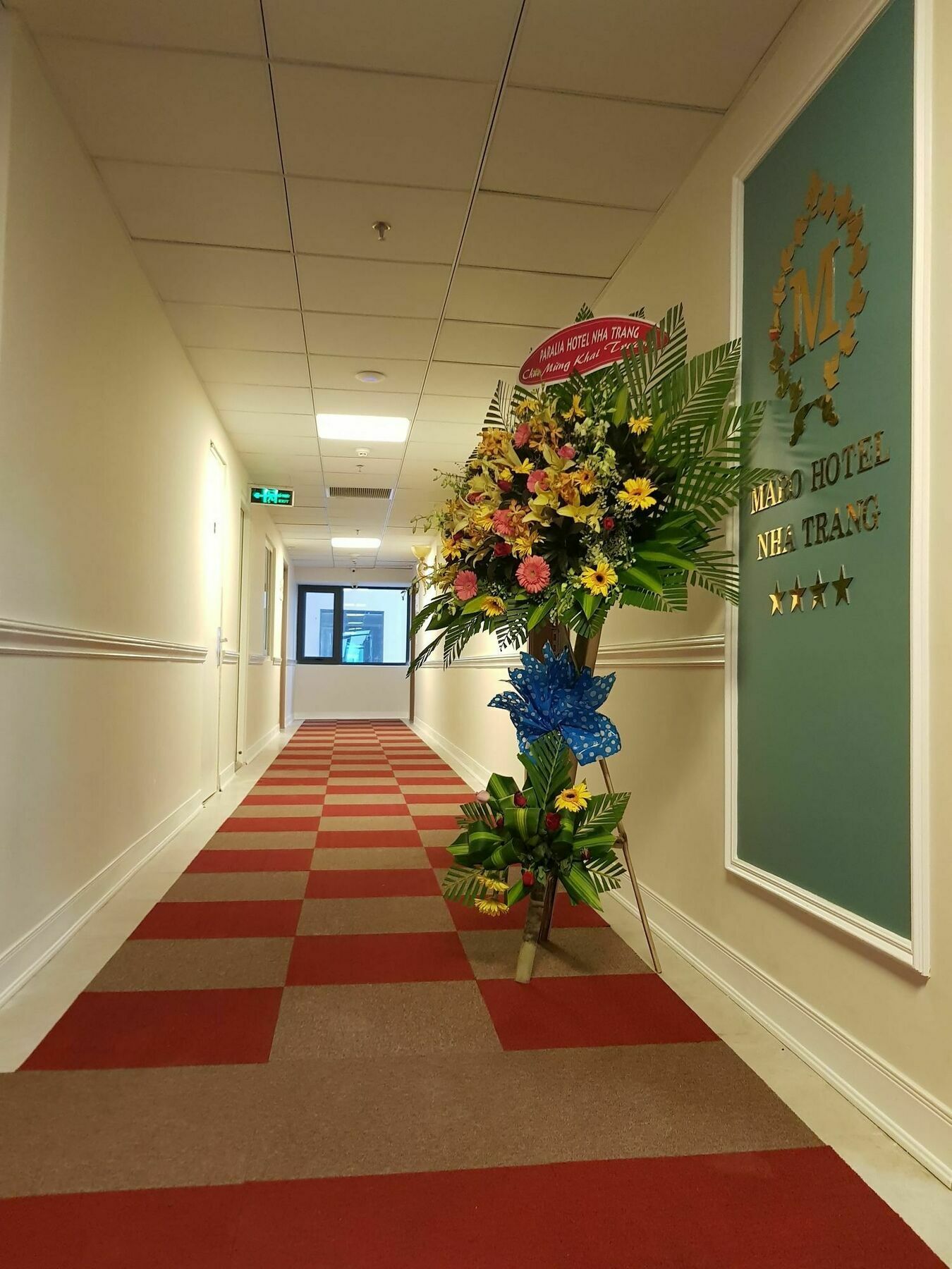 Maro Hotel На Транг Екстериор снимка