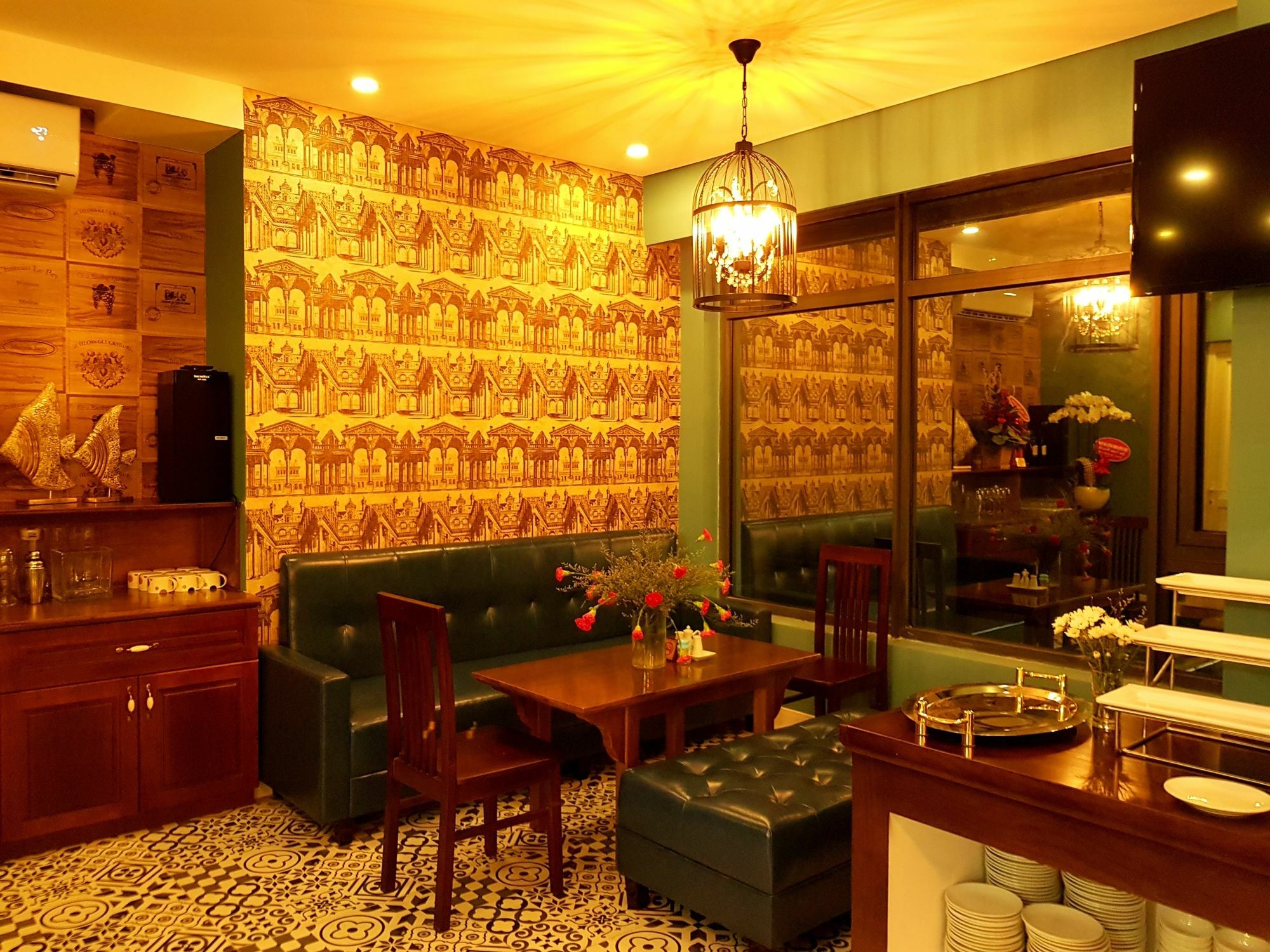 Maro Hotel На Транг Екстериор снимка