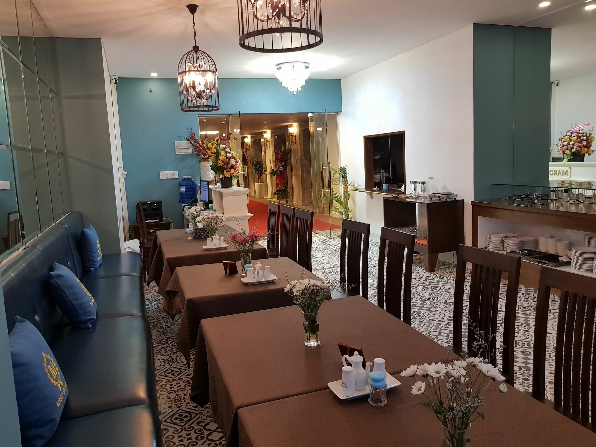 Maro Hotel На Транг Екстериор снимка